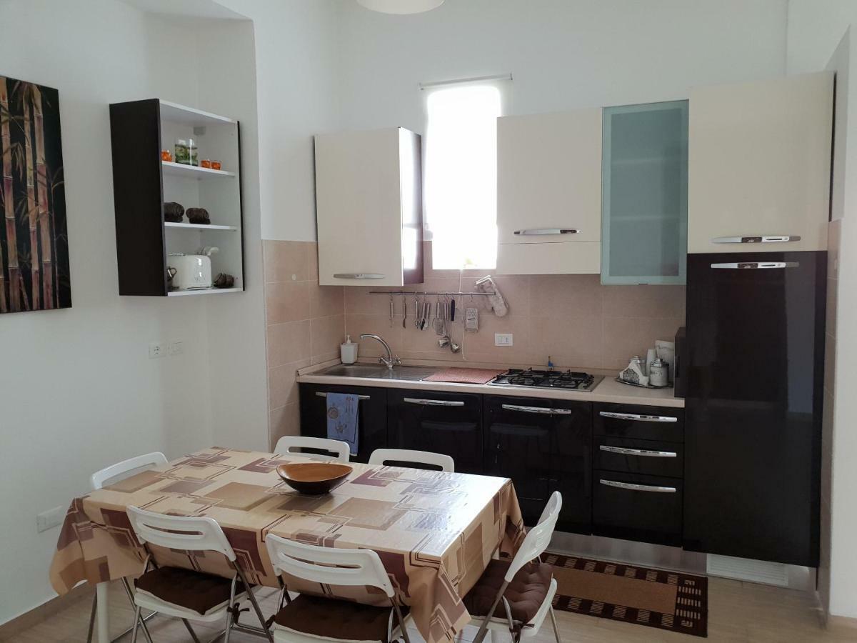 Grazioso Appartamento Vacanze The Lighthouse Паола Екстериор снимка