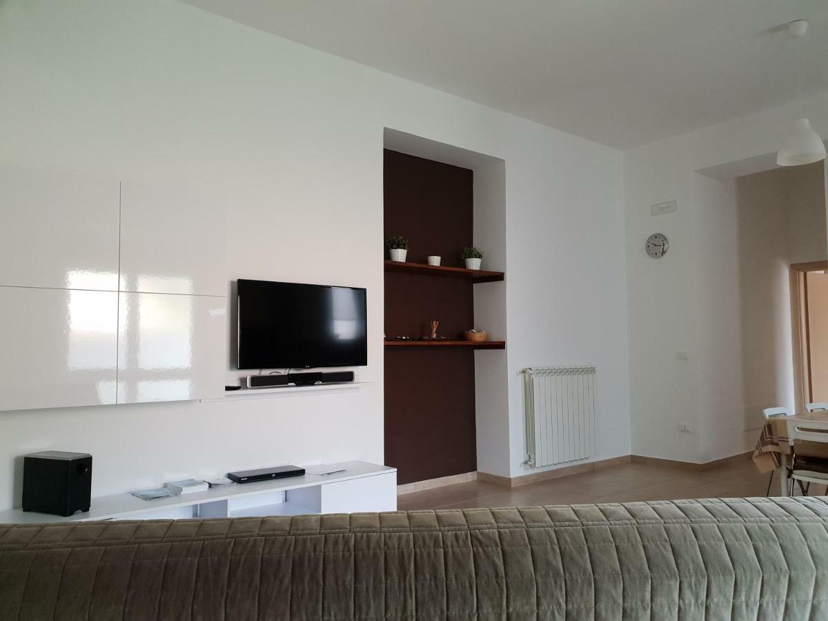 Grazioso Appartamento Vacanze The Lighthouse Паола Екстериор снимка